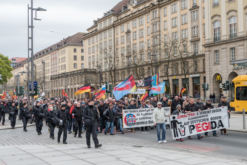 Germany_Demonstration von Germany_PEGIDA und AfD in Dresden – 08.05.2017_DeHavilland