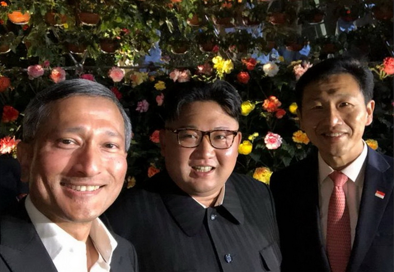 Singapore – Kim Jong Un ever first Selfie (1)