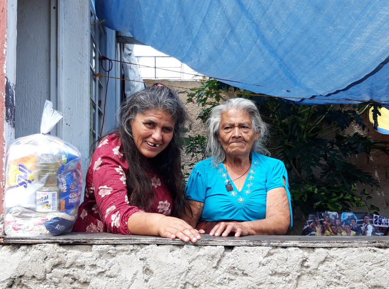 Madre e hija en El Faro_resize