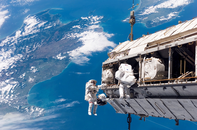 Una passeggiata spaziale. Foto NASA.