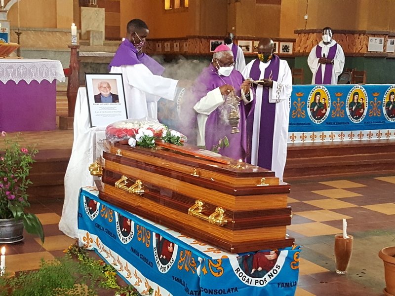 Funerale di padre Giuseppe Frizzi