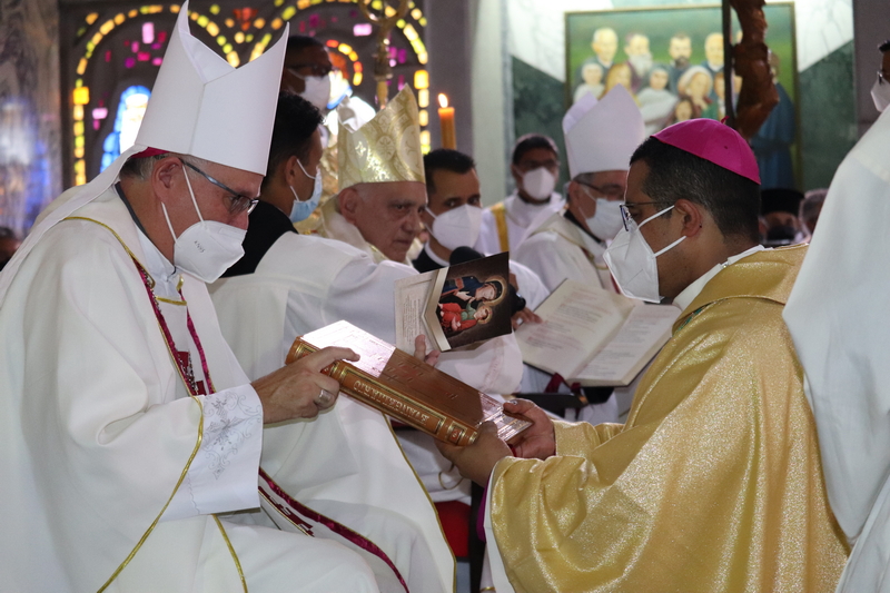 Consacrazione episcopale di Rivas Durán Mons. Lisandro Alirio