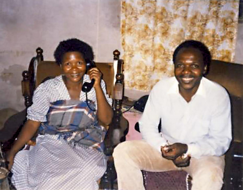 Benedict_with_his_wife,_Evelyn_resize