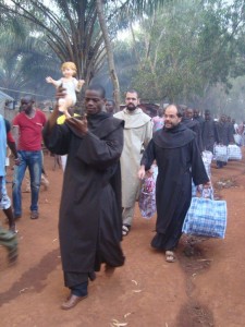 Natale 2014 nel campo profughi del convento dei carmelitani di bangui.