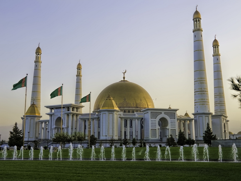 TURK_The Turkmenbashi Ruhy Mosque_DanLundberg