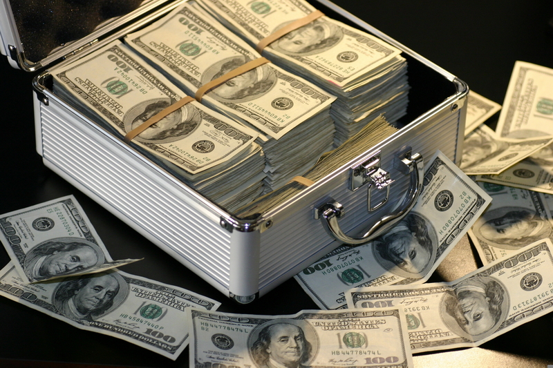 Il dollaro rimane la valuta mondiale di riferimento. Foto SK-Pixabay.